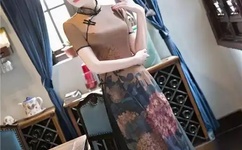 把腿张开JI巴CAO死你H教室